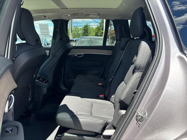 2026 Volvo XC90 Core, B5 AWD Gas (mild hybrid), Gasoline, Bright, 7 Seats