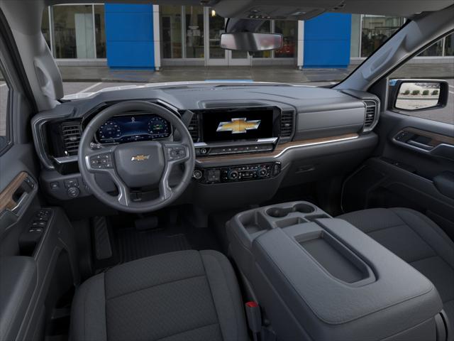 2026 Chevrolet Silverado 1500 4WD Crew Cab Short Bed LT with 2FL