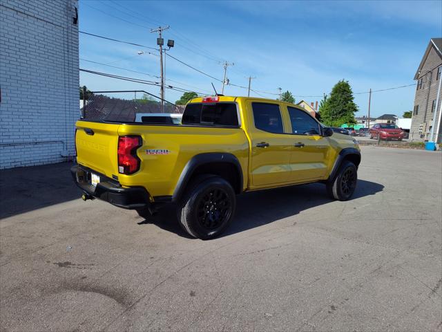 2023 Chevrolet Colorado 4WD Crew Cab Short Box Trail Boss