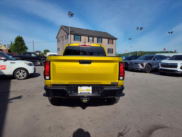 2023 Chevrolet Colorado 4WD Crew Cab Short Box Trail Boss