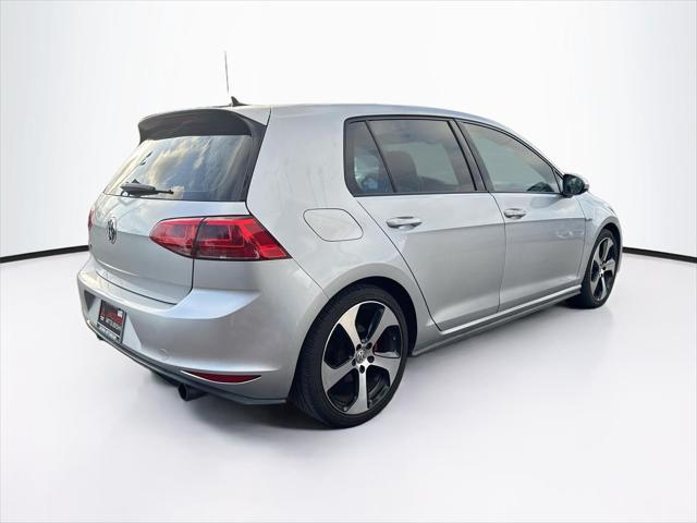 2016 Volkswagen Golf GTI SE 4-Door