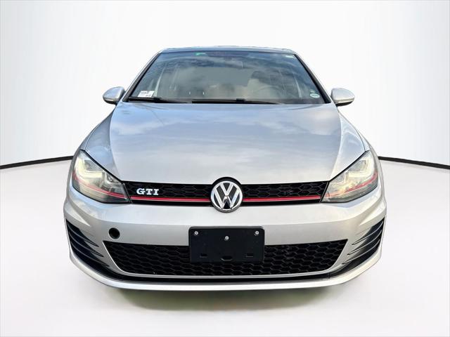 2016 Volkswagen Golf GTI SE 4-Door