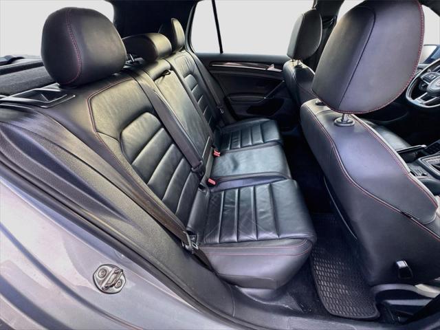 2016 Volkswagen Golf GTI SE 4-Door