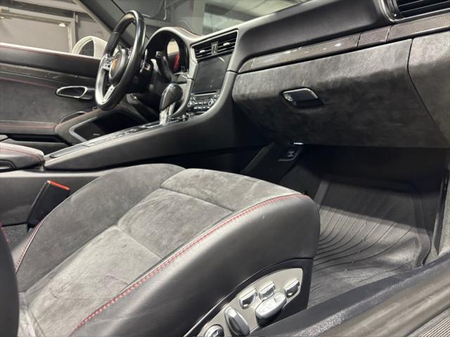 2017 Porsche 911 Targa 4 GTS