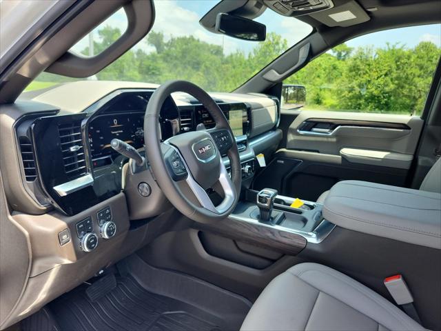 2026 GMC Sierra 1500 Crew Cab, Short Bed, SLT, 4WD