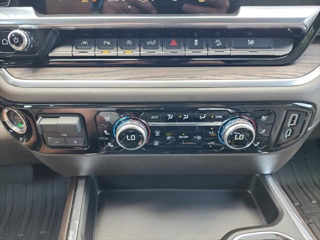 2026 GMC Sierra 1500 Crew Cab, Short Bed, SLT, 4WD