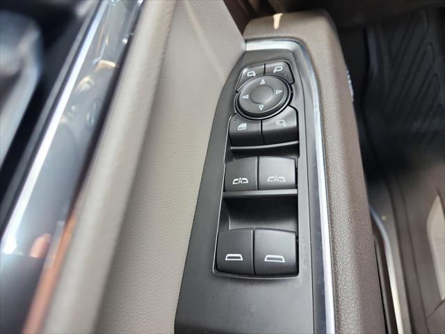 2026 GMC Sierra 1500 Crew Cab, Short Bed, SLT, 4WD