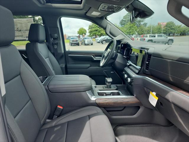 2026 GMC Sierra 1500 Crew Cab, Short Bed, SLT, 4WD
