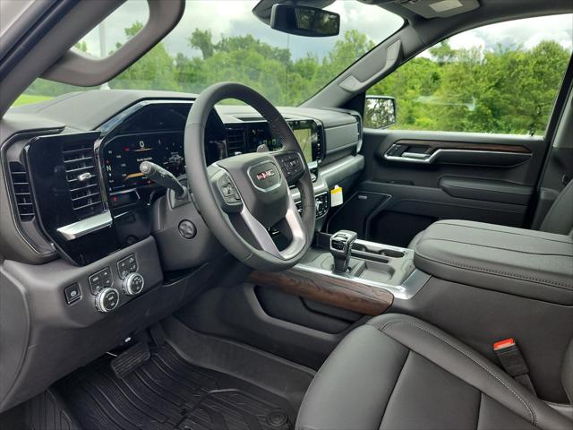 2026 GMC Sierra 1500 Crew Cab, Short Bed, SLT, 4WD