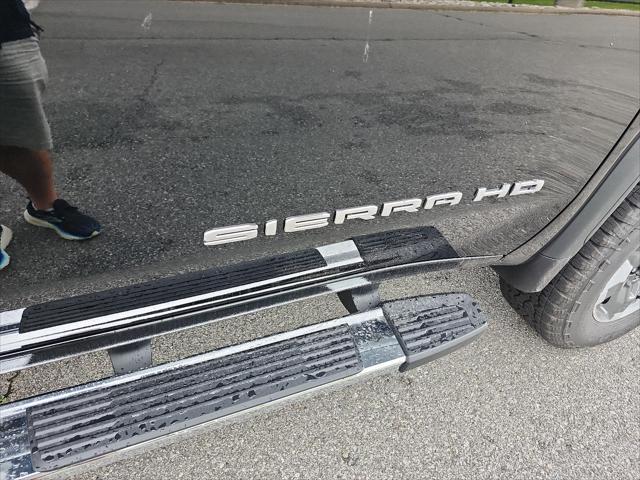 2026 GMC Sierra 2500HD Crew Cab, Standard Bed, SLT, 4WD