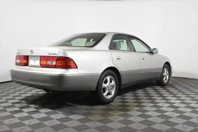 1998 Lexus ES 300 300
