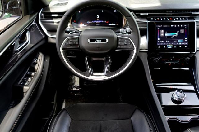 2023 Jeep Grand Cherokee Altitude 4x4