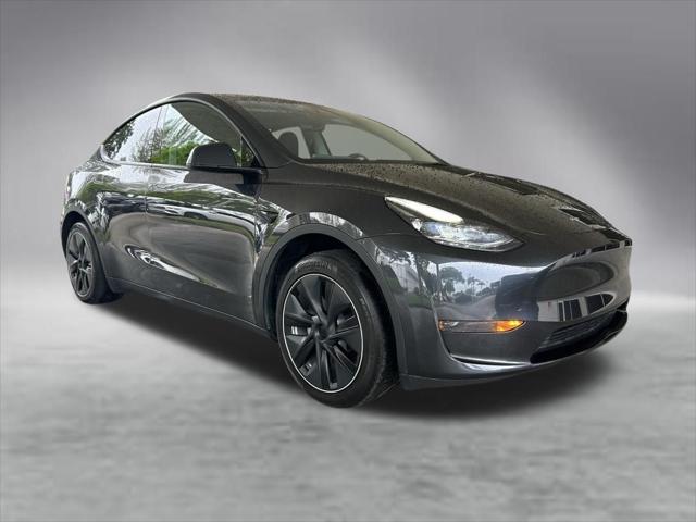 2024 Tesla Model Y Long Range Single Motor Rear-Wheel Drive