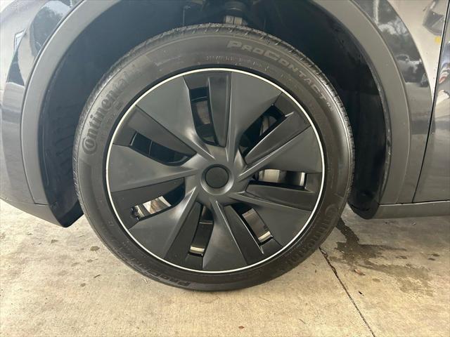 2024 Tesla Model Y Long Range Single Motor Rear-Wheel Drive