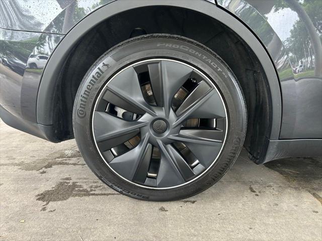 2024 Tesla Model Y Long Range Single Motor Rear-Wheel Drive