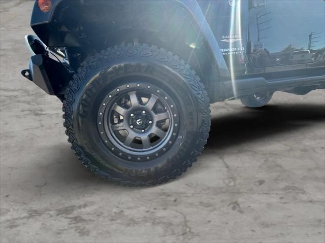2013 Jeep Wrangler Unlimited Sahara