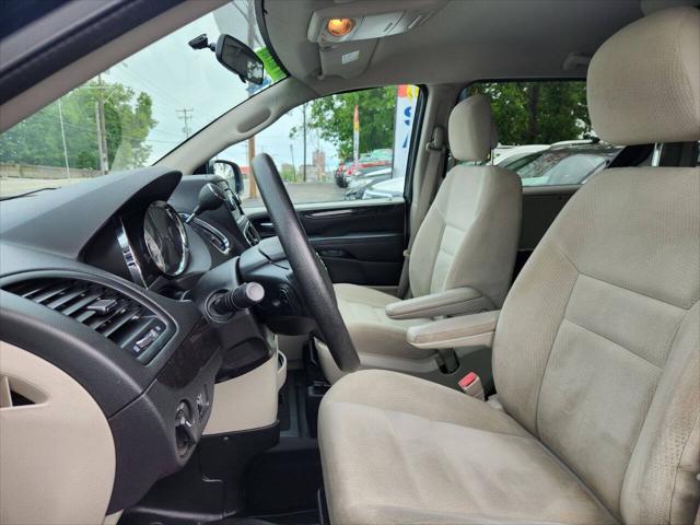2015 Dodge Grand Caravan SE