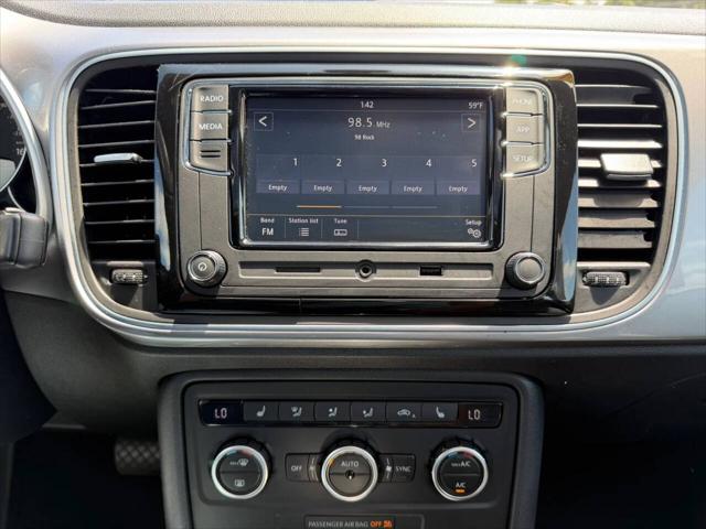 2014 Volkswagen Beetle 2.0L TDI