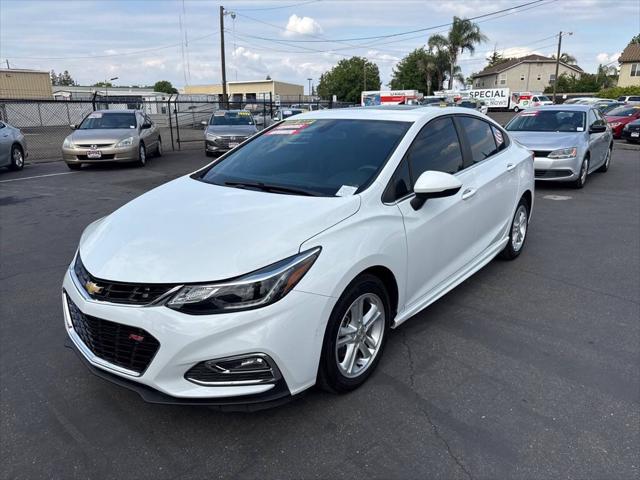 2017 Chevrolet Cruze LT Auto
