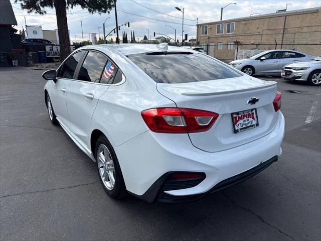 2017 Chevrolet Cruze LT Auto