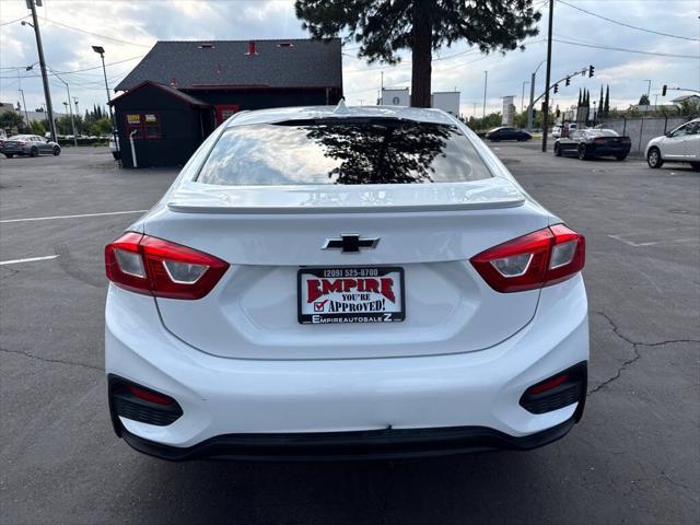2017 Chevrolet Cruze LT Auto