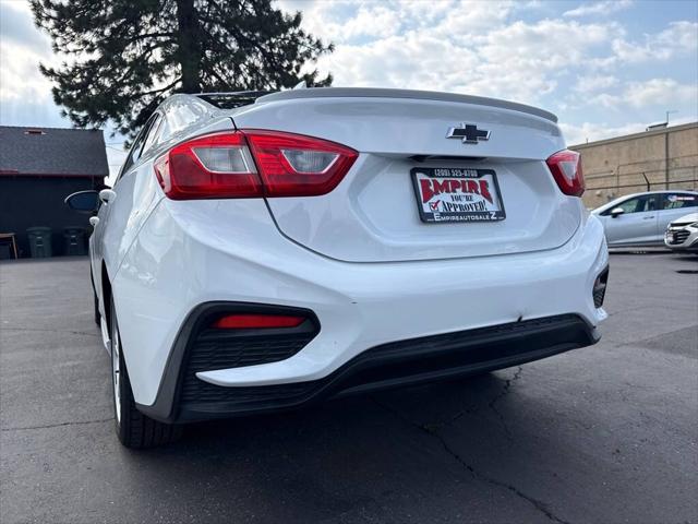 2017 Chevrolet Cruze LT Auto