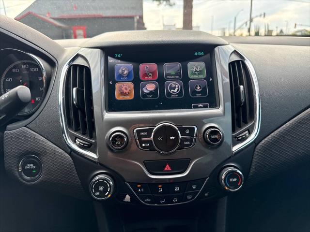 2017 Chevrolet Cruze LT Auto