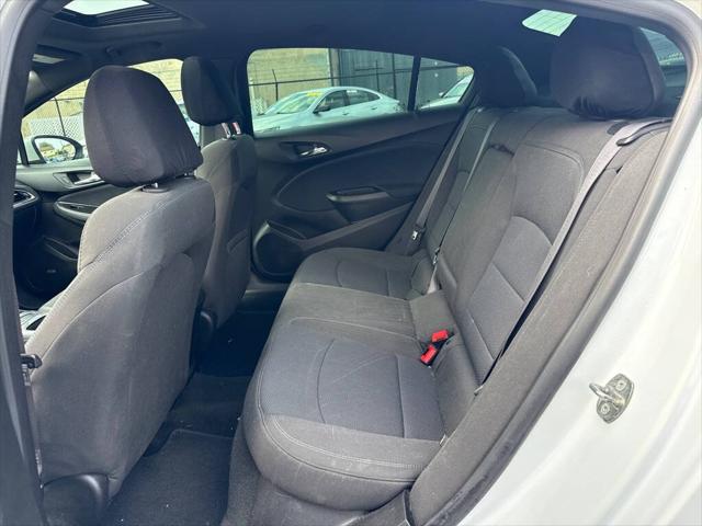 2017 Chevrolet Cruze LT Auto