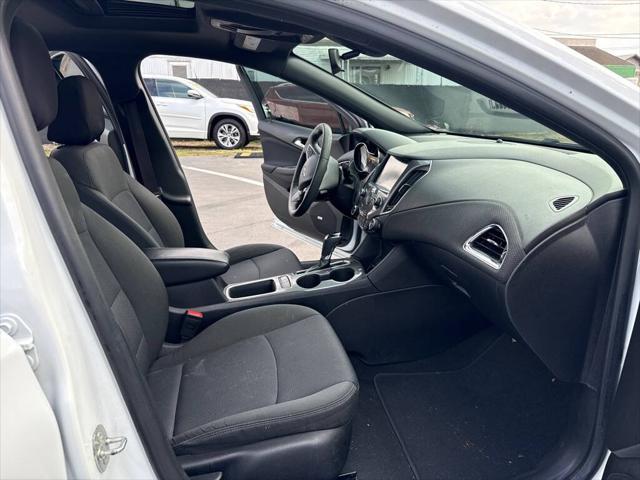 2017 Chevrolet Cruze LT Auto
