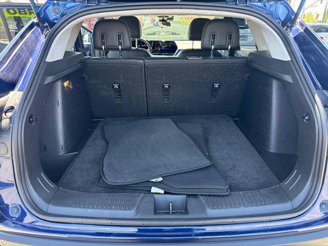 2024 Chevrolet Trax FWD LT
