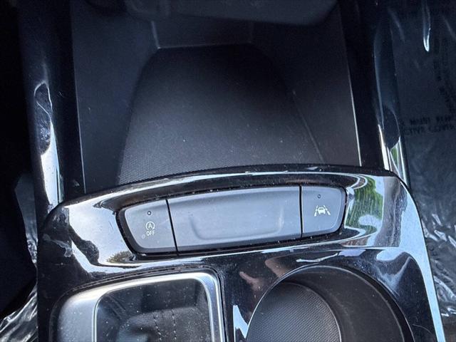 2024 Chevrolet Trax FWD LT
