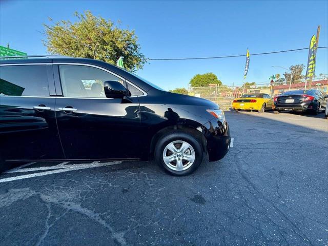 2016 Nissan Quest SV