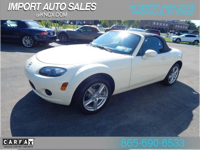 2006 Mazda MX-5 Base 2dr Convertible