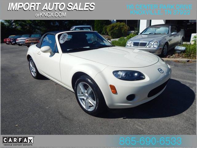 2006 Mazda MX-5 Base 2dr Convertible