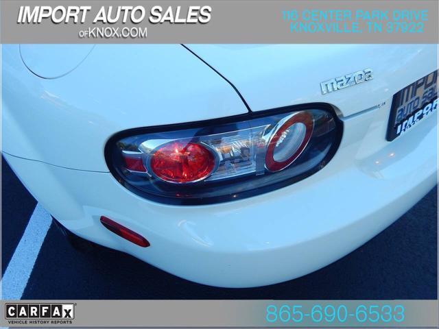 2006 Mazda MX-5 Base 2dr Convertible
