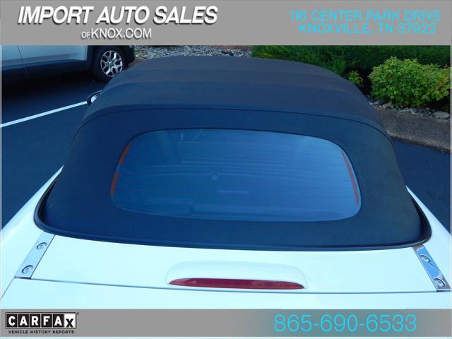 2006 Mazda MX-5 Base 2dr Convertible