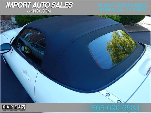2006 Mazda MX-5 Base 2dr Convertible