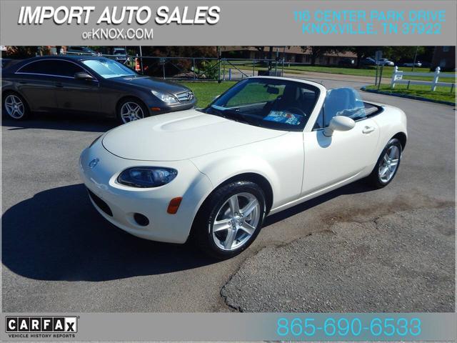 2006 Mazda MX-5 Base 2dr Convertible
