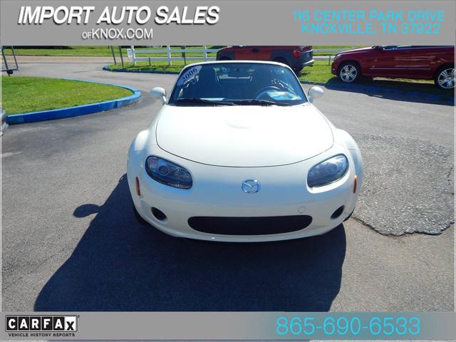 2006 Mazda MX-5 Base 2dr Convertible