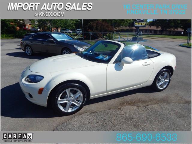 2006 Mazda MX-5 Base 2dr Convertible