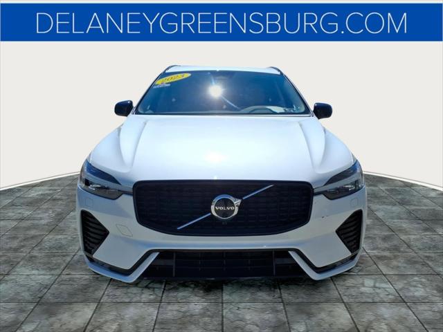 2023 Volvo XC60 B5 Plus Dark Theme