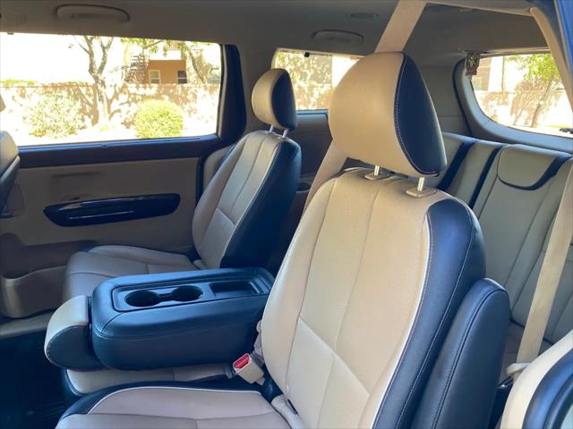 2018 Kia Sedona EX
