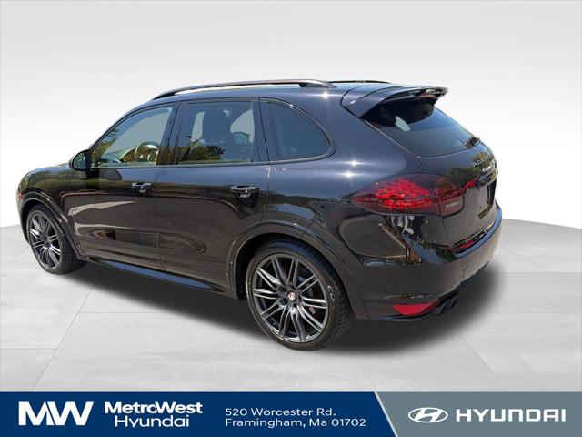 2013 Porsche Cayenne GTS