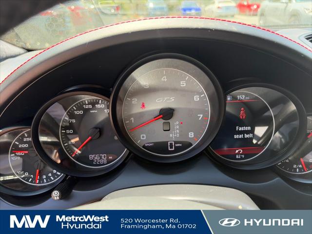 2013 Porsche Cayenne GTS