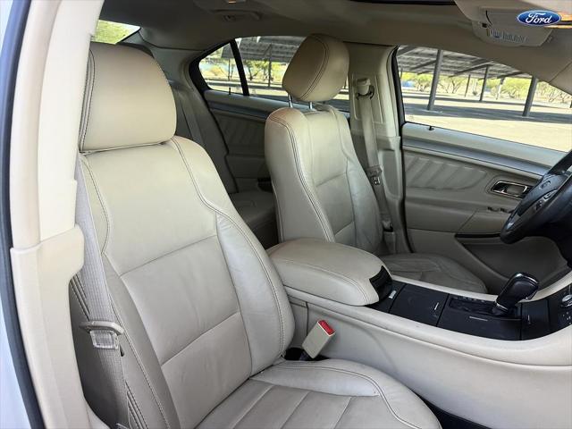 2015 Ford Taurus SEL