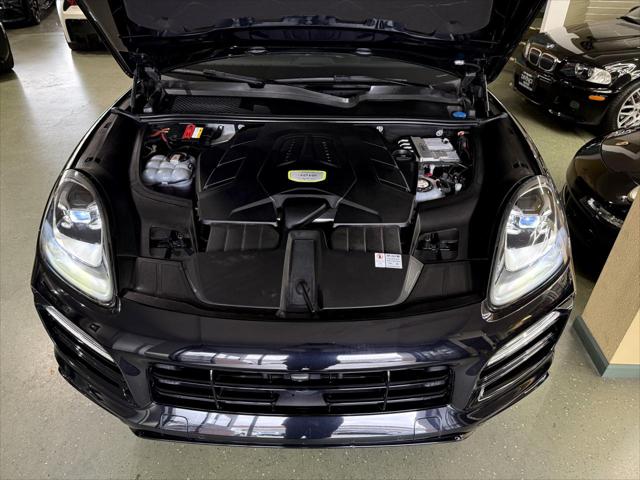 2020 Porsche Cayenne E-Hybrid E-Hybrid