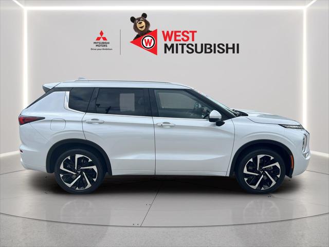 2022 Mitsubishi Outlander SEL Special Edition 2WD