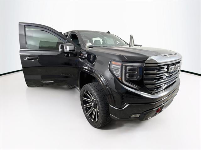 2023 GMC Sierra 1500 4WD Crew Cab Short Box AT4