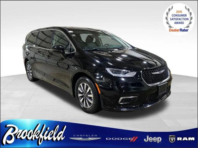 2024 Chrysler Pacifica Hybrid Select for sale in Benton Harbor, MI