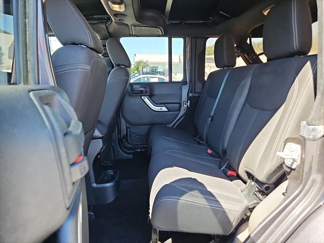 2017 Jeep Wrangler Unlimited Sahara 4x4